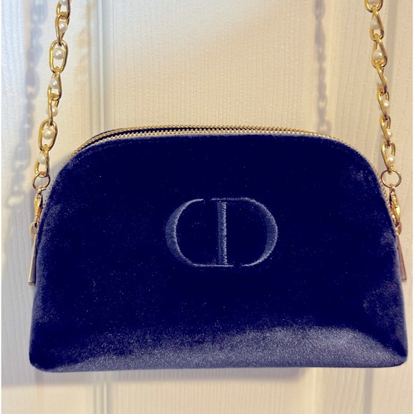 NEW IN BOX NAVY BLUE DIOR POUCHE/ Added Chain - Picture 1 of 12